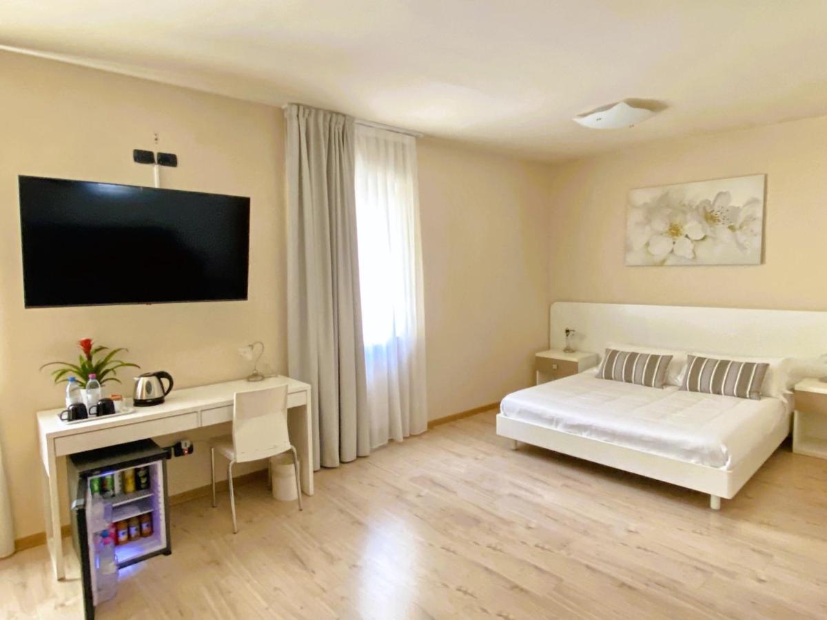 Albergo Alle Porte Riva del Garda Exterior foto